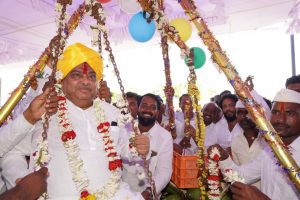 mb-patil-bullock-cart-procession-tulabhar-vijayapura