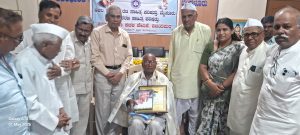 karmikaru-deshabhivruddhi-harikararu-kumaraswamy-arakerimath-vijayapura
